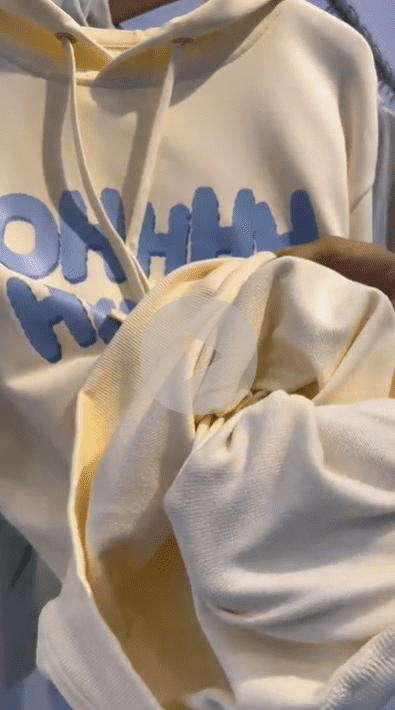 Unisex Hoodies – Comfortable and Stylish Sweatshirt for Everyday Wear - Image 3