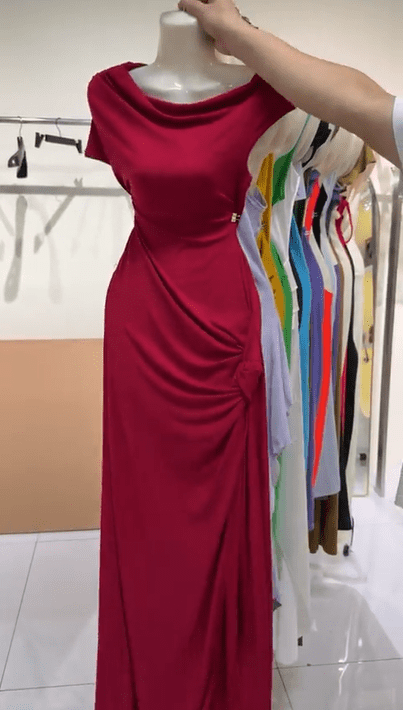 Elegant Ruched Sleeveless Evening Party Dress - Image 5